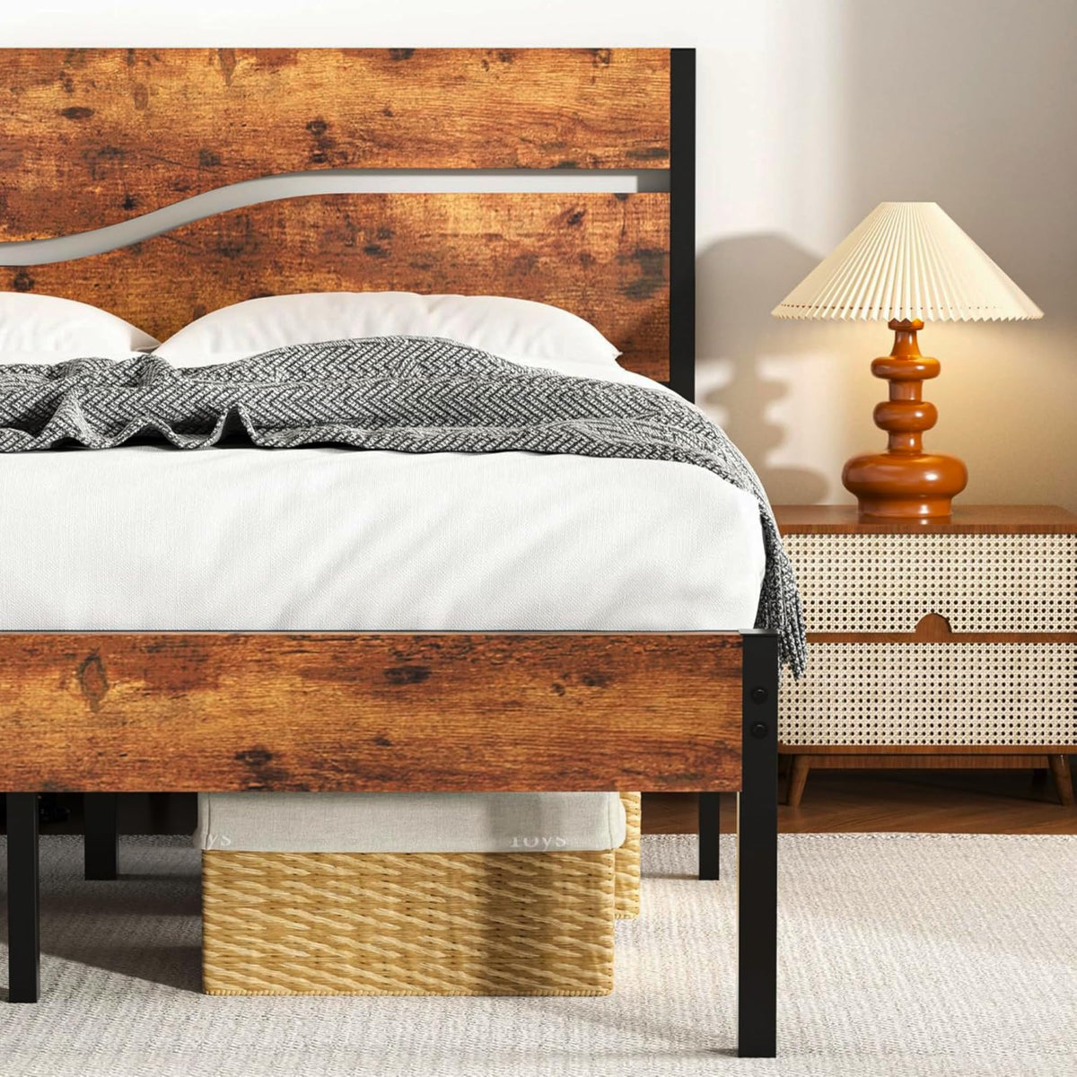 Full Size Metal Platform Bed with Wooden Headboard and Footboard S211